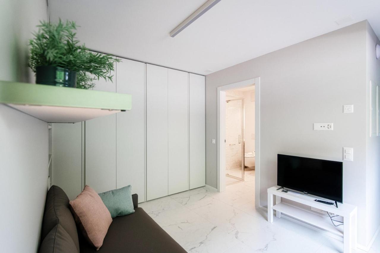 Grey Studio 9 - Locarno Centro Eksteriør billede